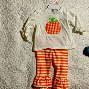 12 months Kelly’s Kids thanksgiving outfit